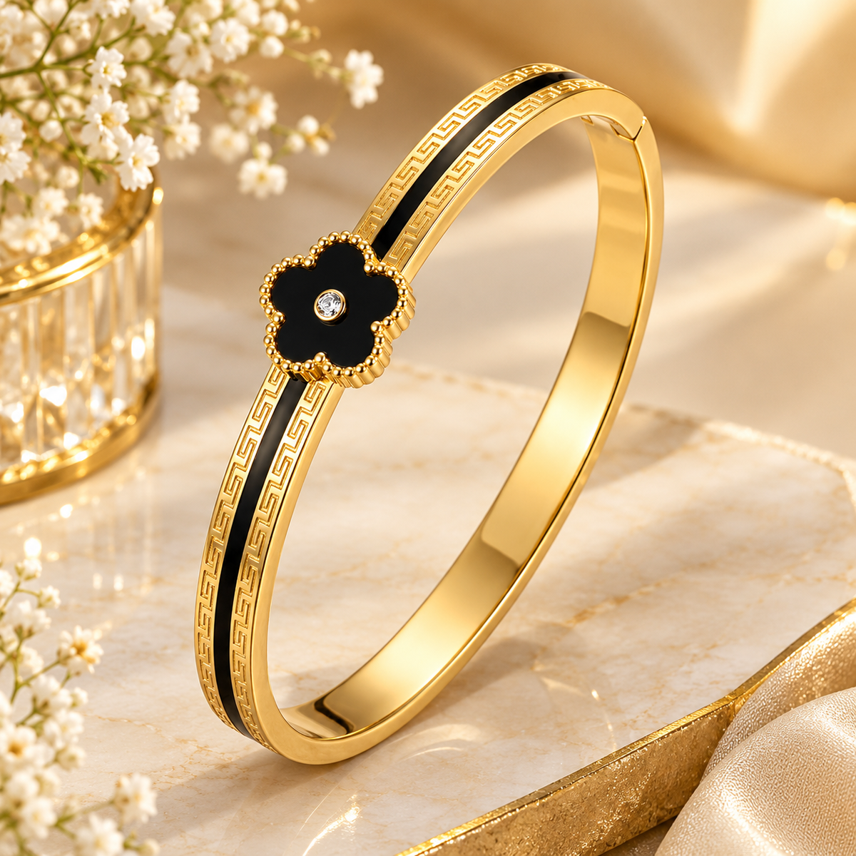 Five Leaf Clover Flower with Zircon Bangle