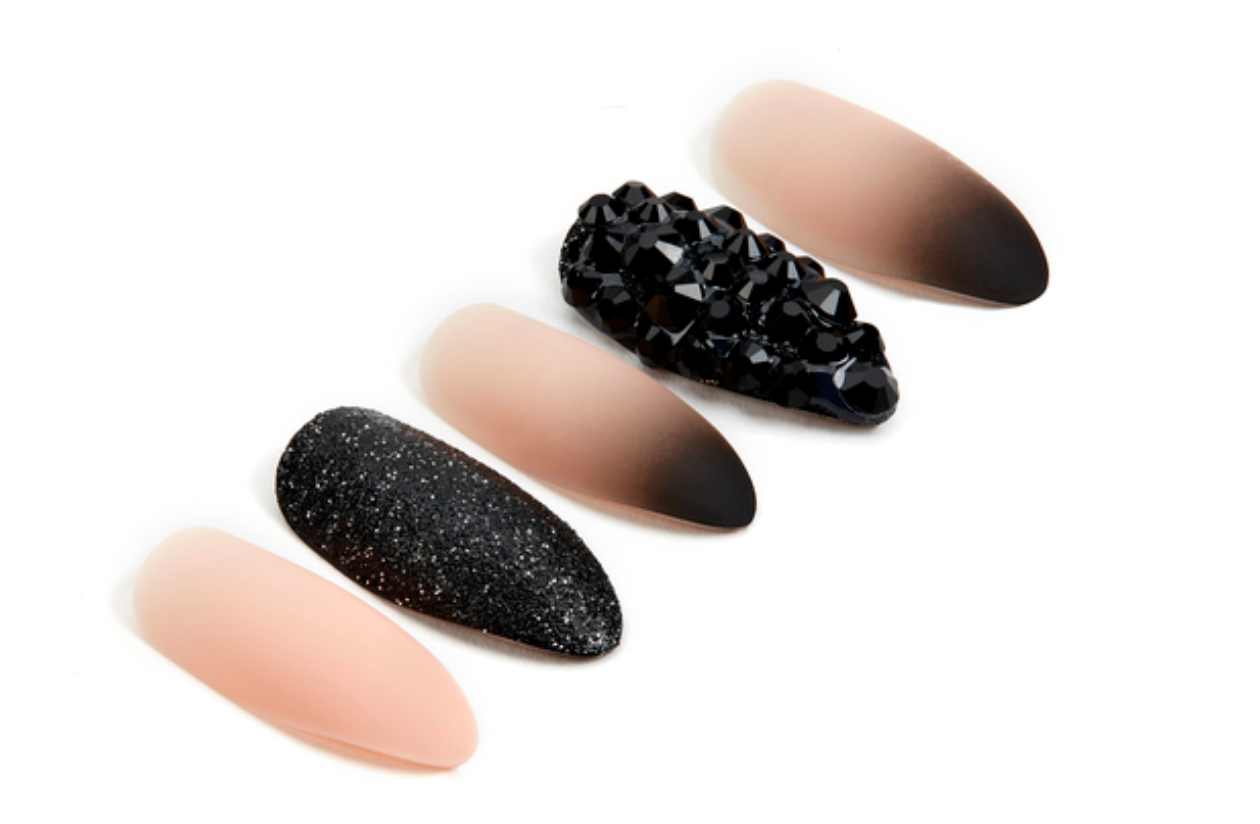 Ardell Nail Addict Black Stud & Ombre - Premium